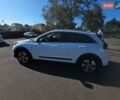 Білий Кіа Niro, об'ємом двигуна 0 л та пробігом 112 тис. км за 13000 $, фото 1 на Automoto.ua
