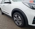 Білий Кіа Niro, об'ємом двигуна 0 л та пробігом 107 тис. км за 20600 $, фото 7 на Automoto.ua