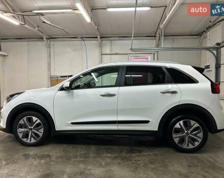 Белый Киа Niro, объемом двигателя 0 л и пробегом 47 тыс. км за 24900 $, фото 26 на Automoto.ua