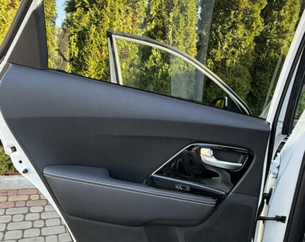 Белый Киа Niro, объемом двигателя 0 л и пробегом 115 тыс. км за 18900 $, фото 36 на Automoto.ua
