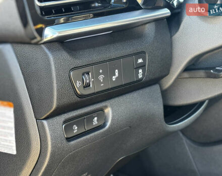 Білий Кіа Niro, об'ємом двигуна 0 л та пробігом 44 тис. км за 23900 $, фото 27 на Automoto.ua