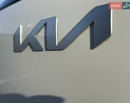 Белый Киа Niro, объемом двигателя 0 л и пробегом 115 тыс. км за 18900 $, фото 16 на Automoto.ua