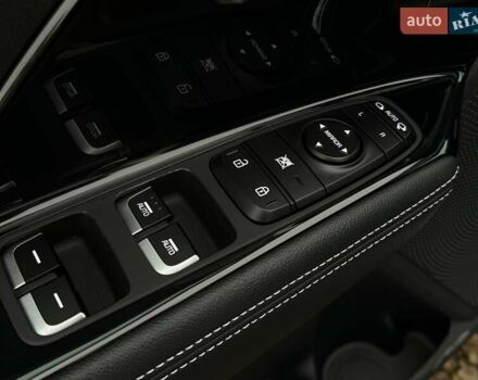 Белый Киа Niro, объемом двигателя 0 л и пробегом 47 тыс. км за 24900 $, фото 4 на Automoto.ua