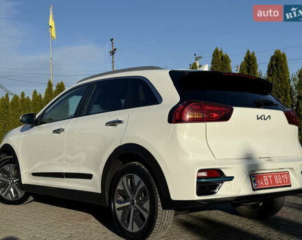 Белый Киа Niro, объемом двигателя 0 л и пробегом 115 тыс. км за 18900 $, фото 13 на Automoto.ua