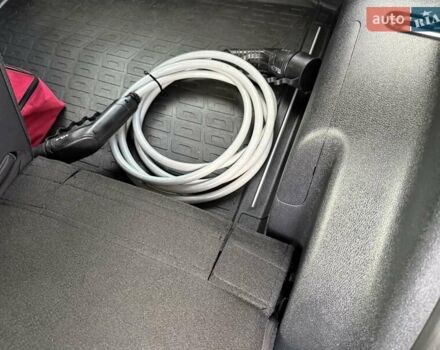 Белый Киа Niro, объемом двигателя 0 л и пробегом 94 тыс. км за 21900 $, фото 121 на Automoto.ua