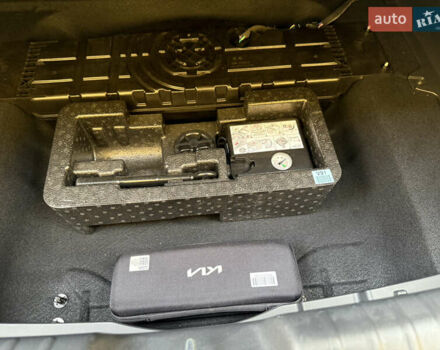 Белый Киа Niro, объемом двигателя 0 л и пробегом 26 тыс. км за 26500 $, фото 17 на Automoto.ua
