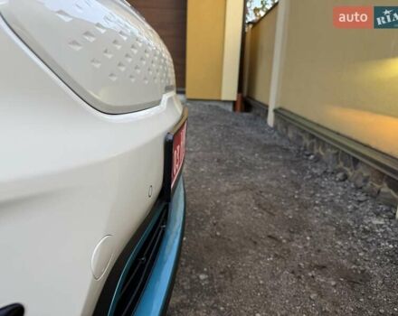 Белый Киа Niro, объемом двигателя 0 л и пробегом 94 тыс. км за 21900 $, фото 25 на Automoto.ua