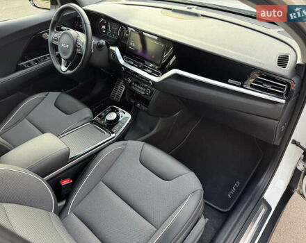 Белый Киа Niro, объемом двигателя 0 л и пробегом 44 тыс. км за 24600 $, фото 55 на Automoto.ua