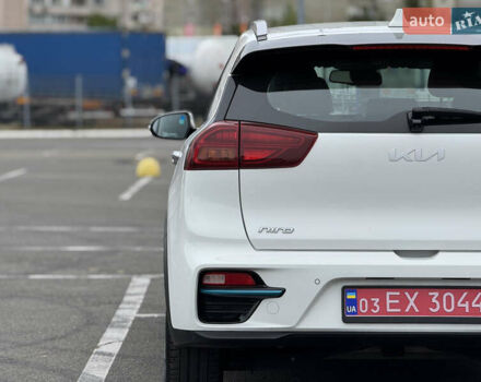 Білий Кіа Niro, об'ємом двигуна 0 л та пробігом 136 тис. км за 20500 $, фото 13 на Automoto.ua