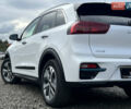 Білий Кіа Niro, об'ємом двигуна 0 л та пробігом 55 тис. км за 23526 $, фото 11 на Automoto.ua