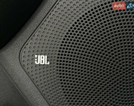 Белый Киа Niro, объемом двигателя 0 л и пробегом 47 тыс. км за 24900 $, фото 6 на Automoto.ua