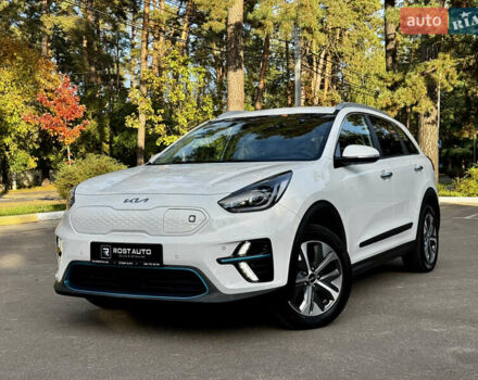 Белый Киа Niro, объемом двигателя 0 л и пробегом 57 тыс. км за 23868 $, фото 2 на Automoto.ua