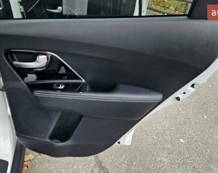 Белый Киа Niro, объемом двигателя 0 л и пробегом 131 тыс. км за 19999 $, фото 30 на Automoto.ua