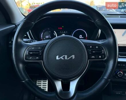 Білий Кіа Niro, об'ємом двигуна 0 л та пробігом 59 тис. км за 24900 $, фото 42 на Automoto.ua