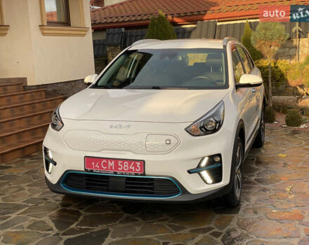 Белый Киа Niro, объемом двигателя 0 л и пробегом 21 тыс. км за 21999 $, фото 3 на Automoto.ua