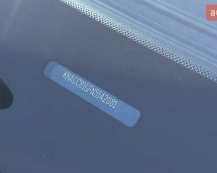 Білий Кіа Niro, об'ємом двигуна 0 л та пробігом 44 тис. км за 23900 $, фото 39 на Automoto.ua