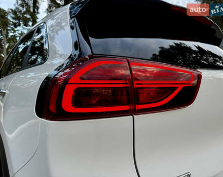 Белый Киа Niro, объемом двигателя 0 л и пробегом 44 тыс. км за 24600 $, фото 27 на Automoto.ua