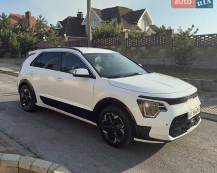 Білий Кіа Niro, об'ємом двигуна 0 л та пробігом 59 тис. км за 22600 $, фото 5 на Automoto.ua