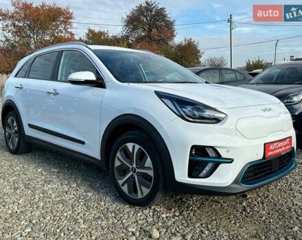 Білий Кіа Niro, об'ємом двигуна 0 л та пробігом 31 тис. км за 24800 $, фото 26 на Automoto.ua