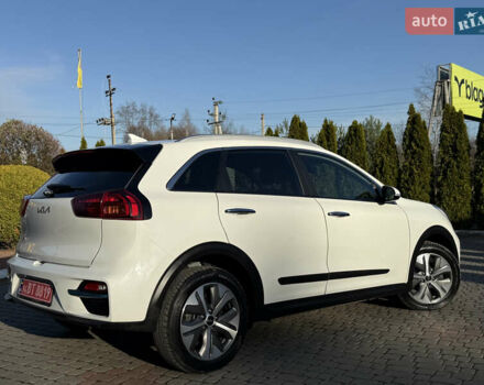 Белый Киа Niro, объемом двигателя 0 л и пробегом 115 тыс. км за 18900 $, фото 14 на Automoto.ua