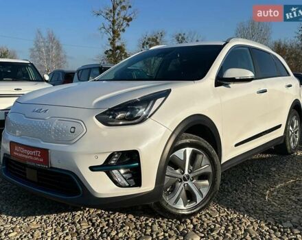 Білий Кіа Niro, об'ємом двигуна 0 л та пробігом 59 тис. км за 24900 $, фото 18 на Automoto.ua
