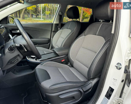 Белый Киа Niro, объемом двигателя 0 л и пробегом 57 тыс. км за 23868 $, фото 43 на Automoto.ua