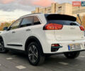 Білий Кіа Niro, об'ємом двигуна 0 л та пробігом 30 тис. км за 24700 $, фото 10 на Automoto.ua
