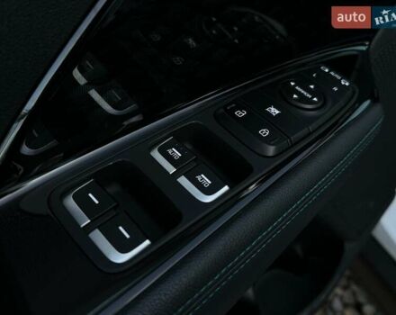 Білий Кіа Niro, об'ємом двигуна 0 л та пробігом 59 тис. км за 24900 $, фото 39 на Automoto.ua