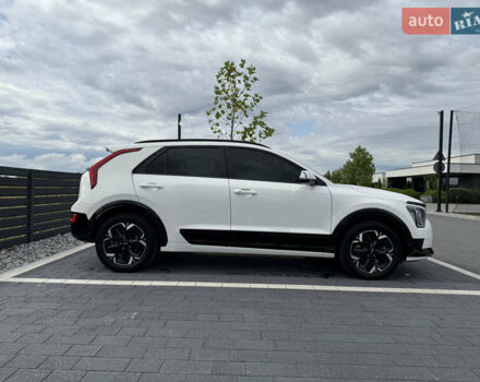 Белый Киа Niro, объемом двигателя 0 л и пробегом 56 тыс. км за 24999 $, фото 9 на Automoto.ua