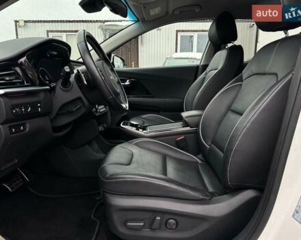 Белый Киа Niro, объемом двигателя 0 л и пробегом 47 тыс. км за 24900 $, фото 38 на Automoto.ua