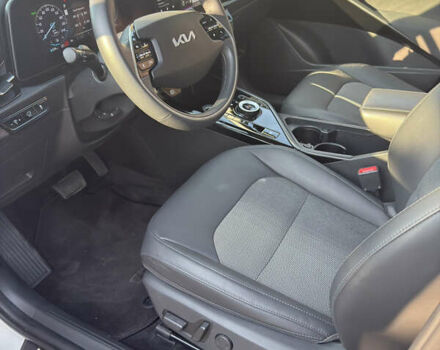 Білий Кіа Niro, об'ємом двигуна 0 л та пробігом 59 тис. км за 22600 $, фото 12 на Automoto.ua