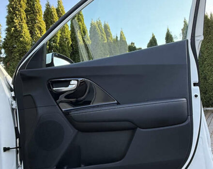 Белый Киа Niro, объемом двигателя 0 л и пробегом 115 тыс. км за 18900 $, фото 38 на Automoto.ua