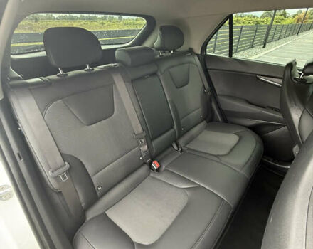 Белый Киа Niro, объемом двигателя 0 л и пробегом 56 тыс. км за 24999 $, фото 4 на Automoto.ua