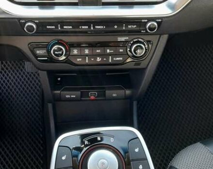 Белый Киа Niro, объемом двигателя 0 л и пробегом 131 тыс. км за 18600 $, фото 25 на Automoto.ua