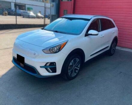 Белый Киа Niro, объемом двигателя 0 л и пробегом 35 тыс. км за 14500 $, фото 2 на Automoto.ua