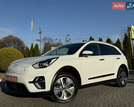 Белый Киа Niro, объемом двигателя 0 л и пробегом 115 тыс. км за 18900 $, фото 4 на Automoto.ua
