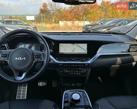 Білий Кіа Niro, об'ємом двигуна 0 л та пробігом 31 тис. км за 24800 $, фото 82 на Automoto.ua
