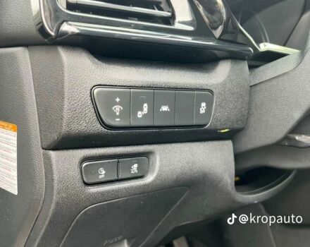 Кіа Niro 2022 у Кропивницькому (Кіровограді) на Automoto.ua Білий Кіа Niro, об'ємом двигуна 0 л та пробігом 68 тис. км за 20600 $, фото 21 на Automoto.ua