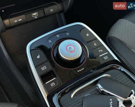 Білий Кіа Niro, об'ємом двигуна 0 л та пробігом 44 тис. км за 23900 $, фото 37 на Automoto.ua