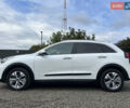 Білий Кіа Niro, об'ємом двигуна 0 л та пробігом 55 тис. км за 23526 $, фото 4 на Automoto.ua
