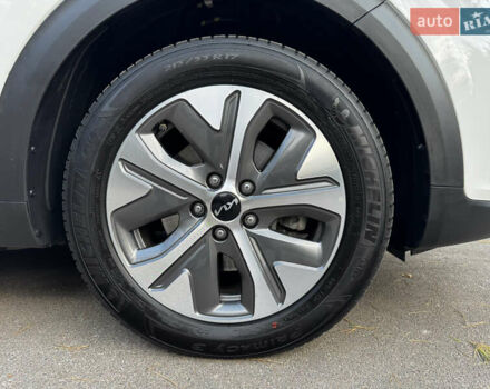 Белый Киа Niro, объемом двигателя 0 л и пробегом 57 тыс. км за 23868 $, фото 37 на Automoto.ua