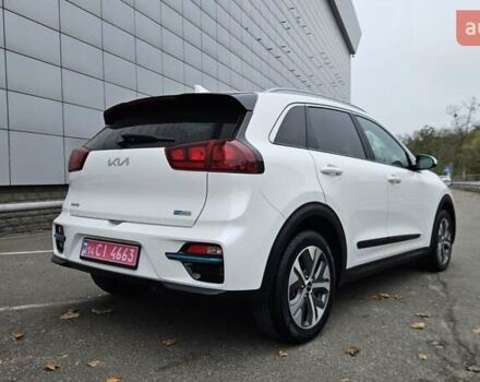 Белый Киа Niro, объемом двигателя 0 л и пробегом 131 тыс. км за 19999 $, фото 7 на Automoto.ua