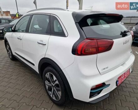 Білий Кіа Niro, об'ємом двигуна 0 л та пробігом 107 тис. км за 20600 $, фото 14 на Automoto.ua