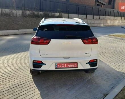Белый Киа Niro, объемом двигателя 0 л и пробегом 131 тыс. км за 18600 $, фото 6 на Automoto.ua