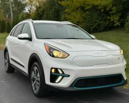 Білий Кіа Niro, об'ємом двигуна 0 л та пробігом 10 тис. км за 17000 $, фото 2 на Automoto.ua