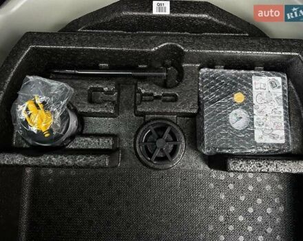 Белый Киа Niro, объемом двигателя 0 л и пробегом 31 тыс. км за 24900 $, фото 75 на Automoto.ua