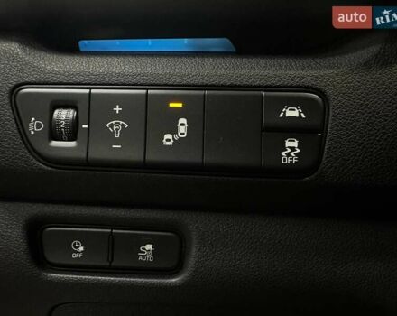 Белый Киа Niro, объемом двигателя 0 л и пробегом 47 тыс. км за 24900 $, фото 8 на Automoto.ua