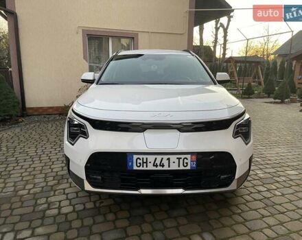 Білий Кіа Niro, об'ємом двигуна 0 л та пробігом 90 тис. км за 25300 $, фото 1 на Automoto.ua