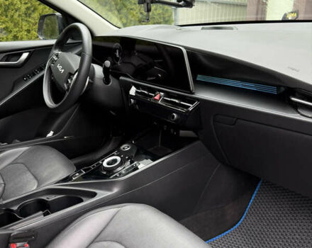 Білий Кіа Niro, об'ємом двигуна 1.58 л та пробігом 40 тис. км за 35000 $, фото 10 на Automoto.ua