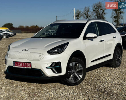 Білий Кіа Niro, об'ємом двигуна 0 л та пробігом 44 тис. км за 23900 $, фото 10 на Automoto.ua